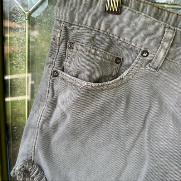 Free people 30 gray raw hem 5 pocket shorts distressed high rise cut off - Picture 8 of 8
